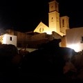 Rifiuti in piazza Meschino