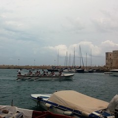 L'equipaggio maschile alla virata in mattinata