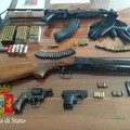 Le armi sequestrate