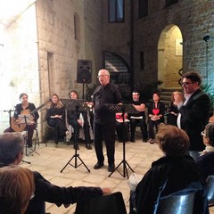 Zaccaria Gallo nell'atrio di Palazzo Vescovile