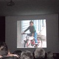Il piccolo Vincenzo in bici