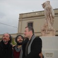 statua09