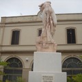 statua10
