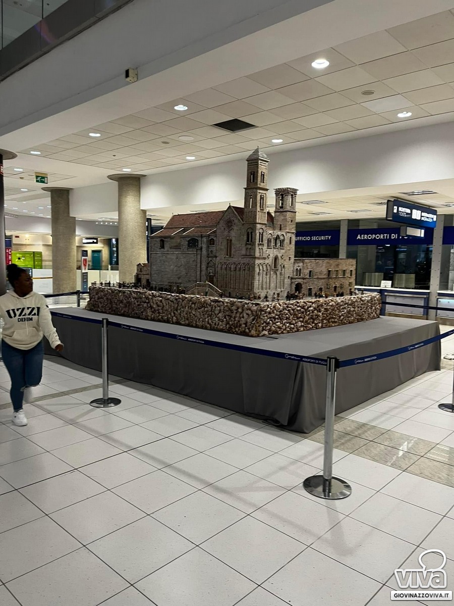 Giovinazzo in scala all'aeroporto di Bari-Palese