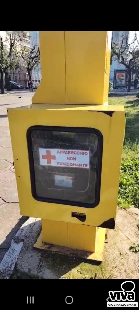 Defibrillatori scarichi