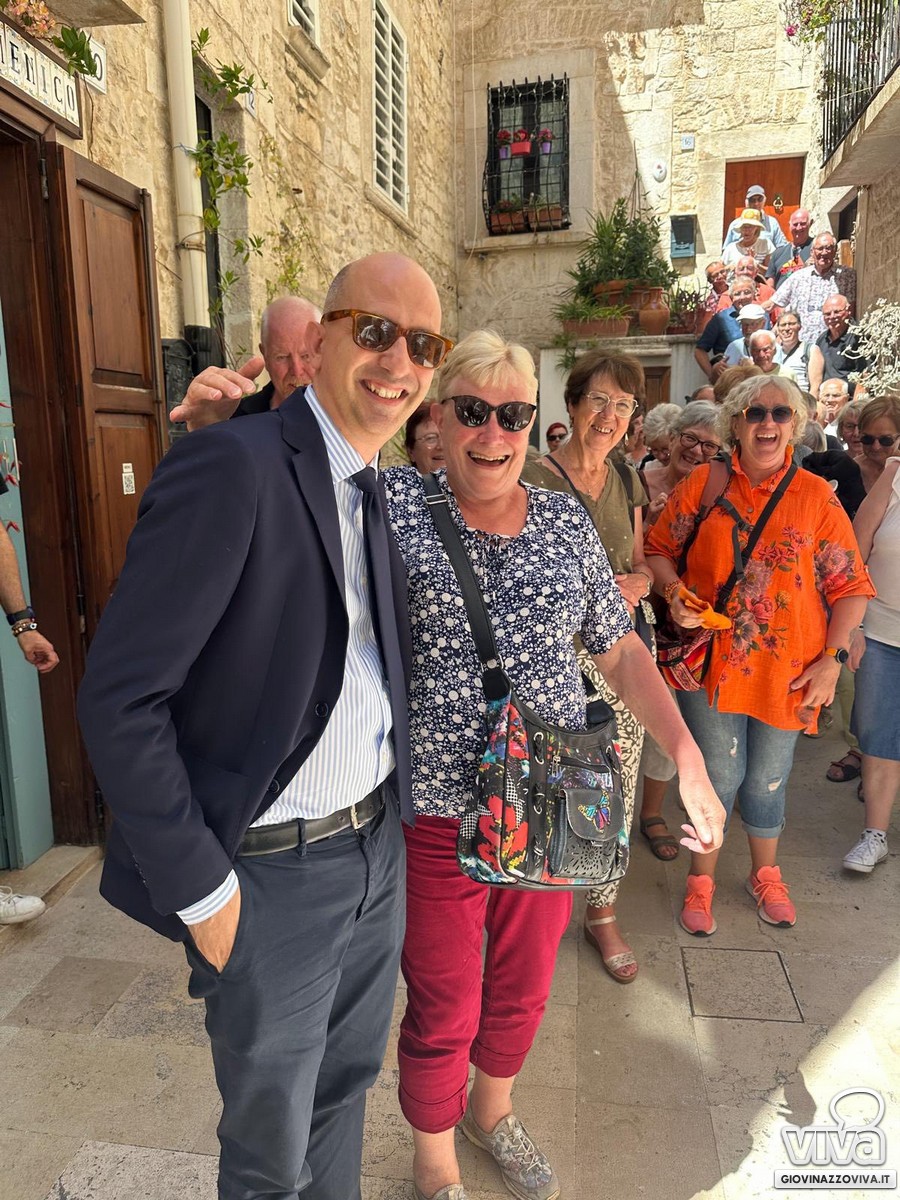 Turisti francesi a Giovinazzo