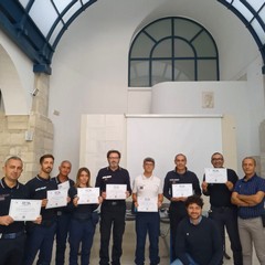 Novità a Giovinazzo: alla Polizia Locale spray e distanziatori
