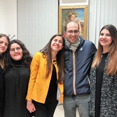 L'Assessore Sollecito con le alunne