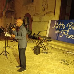 Una Notte Bianca della Poesia ricca della bellezza di versi e note