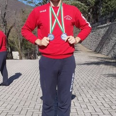 Campionati in vasca corta a Fabriano: 14 medaglie per la Gargano 2000