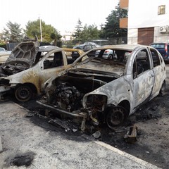 L'incendio in via Devenuto