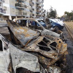 L'incendio in via Devenuto