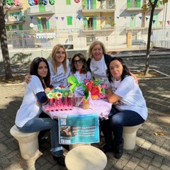 Allattamento al seno, flash mob a Villa Spada