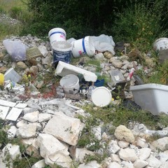 Eternit, scarti edili e pneumatici: al setaccio la lama Castello