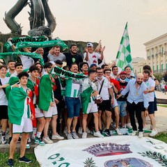 Tutta Giovinazzo si tinge di biancoverde
