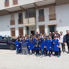 A scuola di legalità: gli studenti in visita alla caserma dei Carabinieri