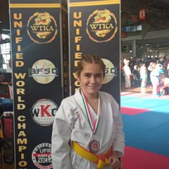 I karateki della Shinjukan Dojo fanno il pieno di medaglie: ben 57!