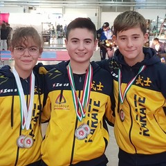 I karateki della Shinjukan Dojo fanno il pieno di medaglie: ben 57!
