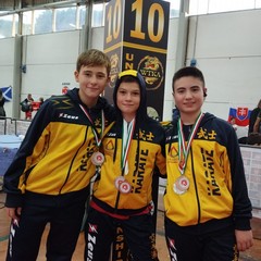 I karateki della Shinjukan Dojo fanno il pieno di medaglie: ben 57!