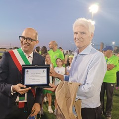 Il restyling del campo sportivo De Pergola: inaugurata la nuova pista di atletica