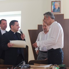 IMG min JPG