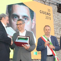 IMG min JPG