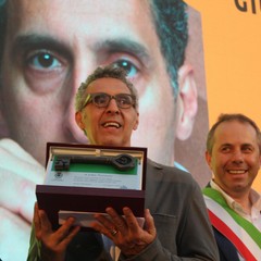 IMG min JPG