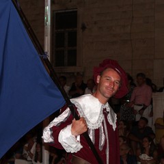 IMG min JPG