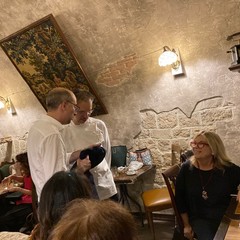 Rita dalla Chiesa a Giovinazzo: «Luogo da proteggere per far sì che i giovani non lo abbandonino»