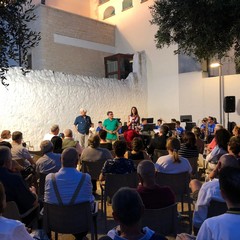 Notte bianca poesia