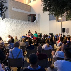 Notte bianca poesia