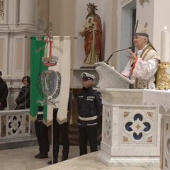 Mons. Cornacchia durante l'omelia