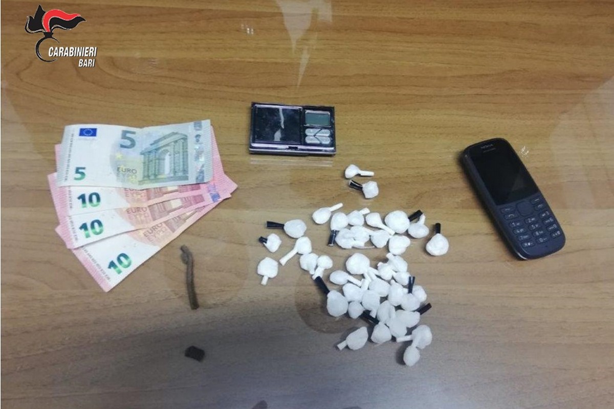 La droga sequestrata dai Carabinieri