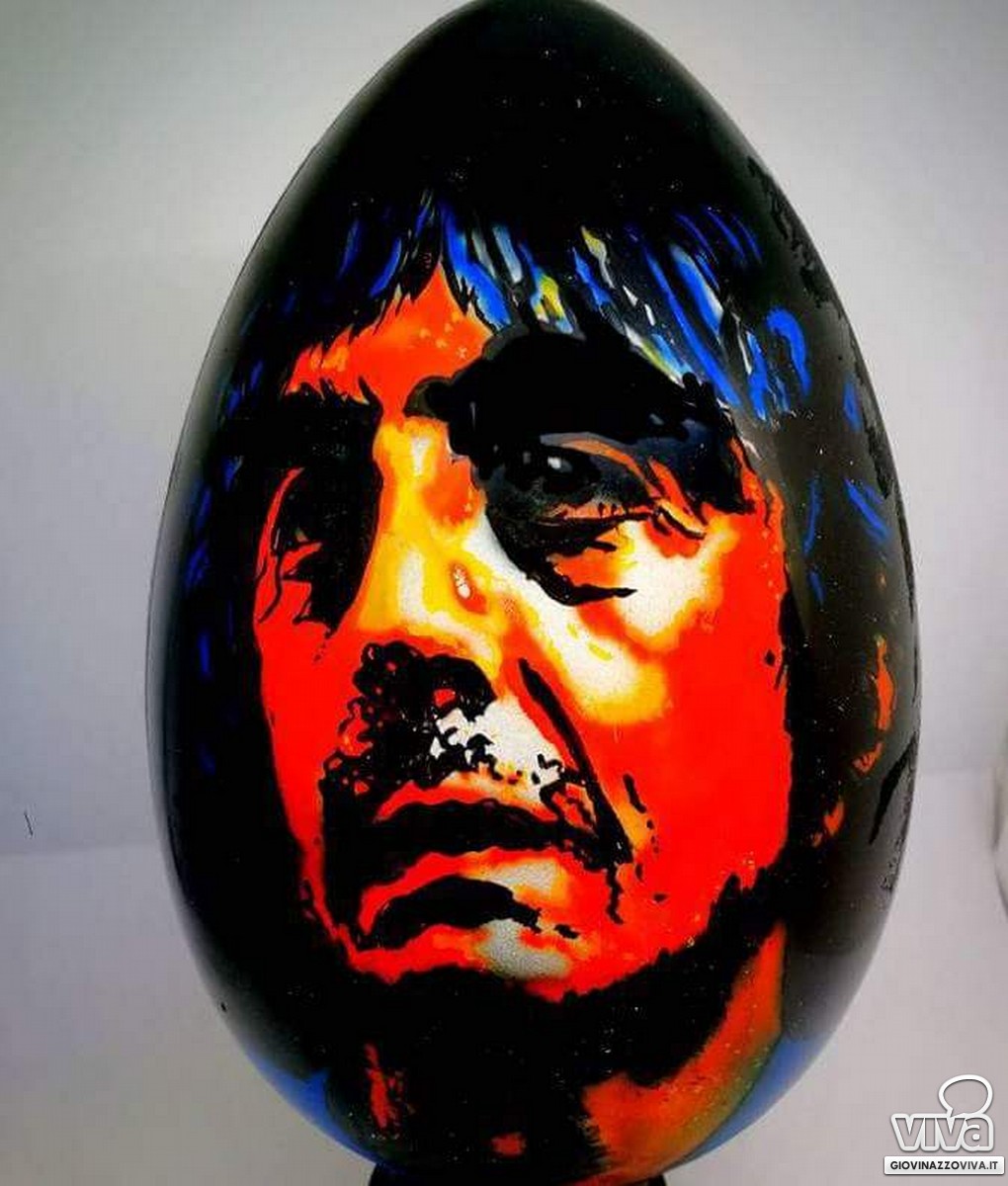 L'uovo con il volto di Sergio Rubini