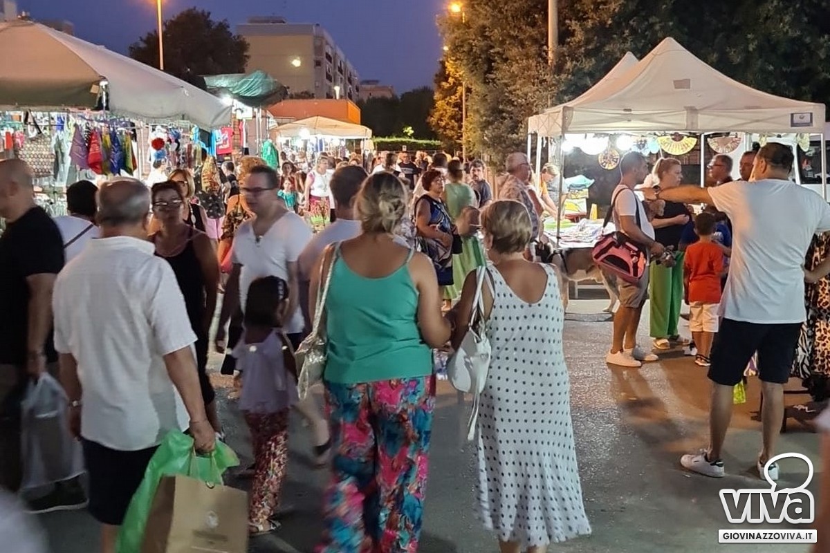 Mercato settimanale serale