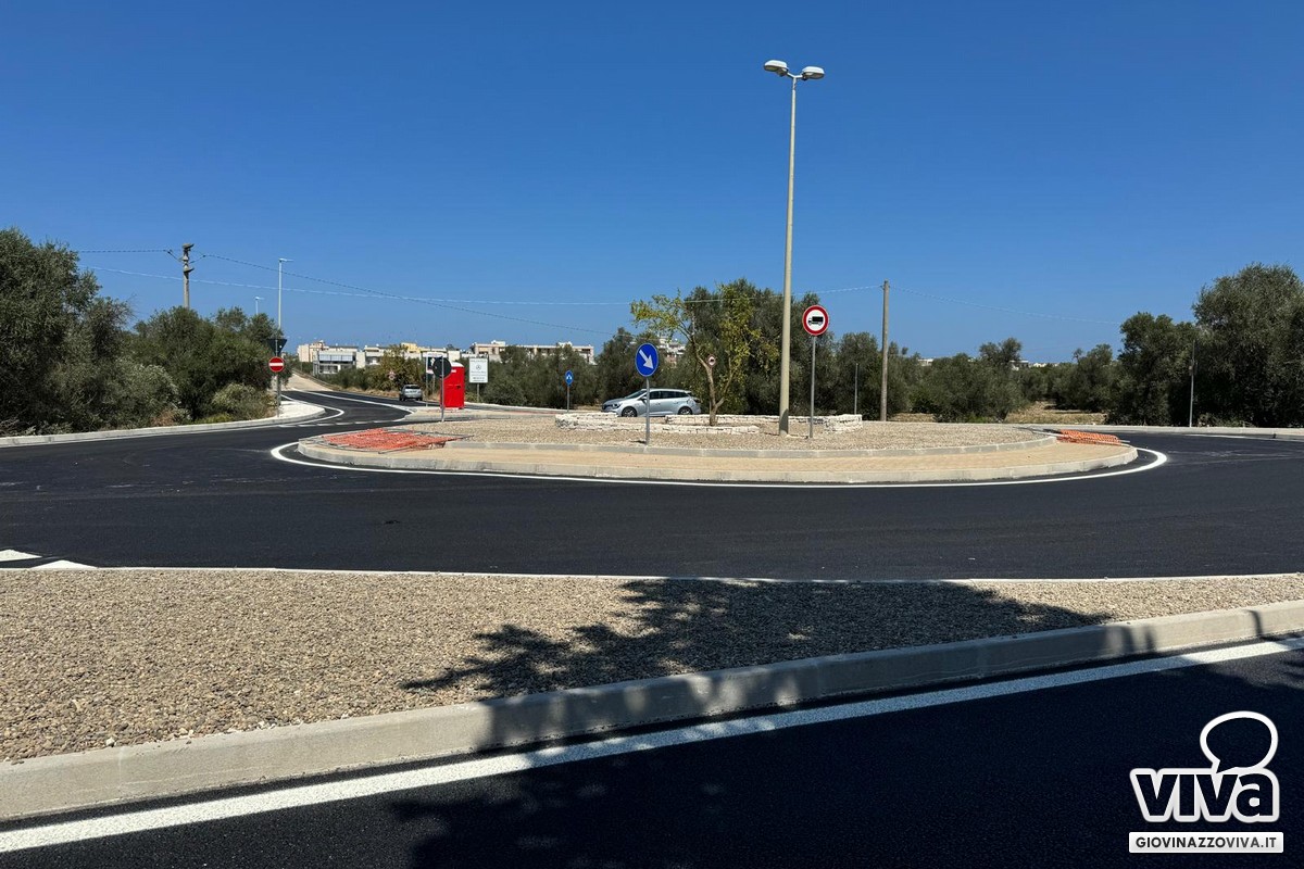 Riapertura cavalcaferrovia via Daconto