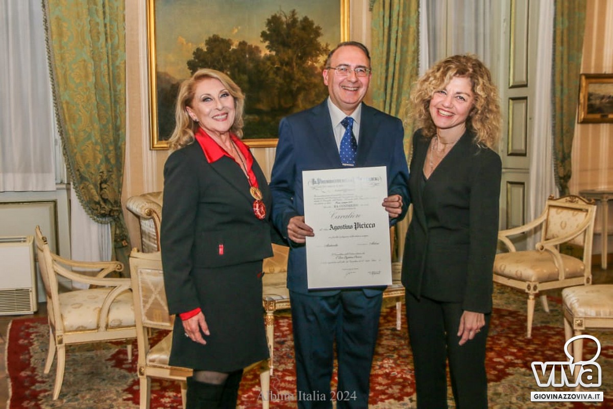 Agostino Picicco Cavaliere della Repubblica