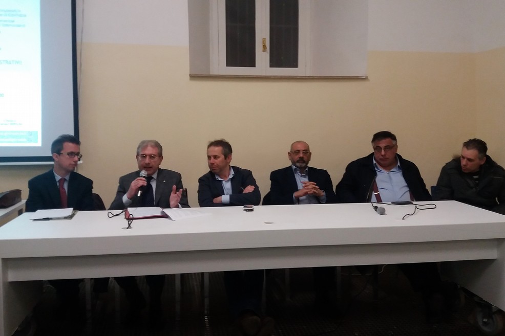 Il tavolo dei relatori. <span>Foto Gianluca Battista</span>