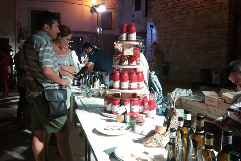 Alla scoperta di extravergine e miele. <span>Foto Gianluca Battista</span>