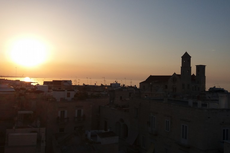 Sole e caldo su Giovinazzo