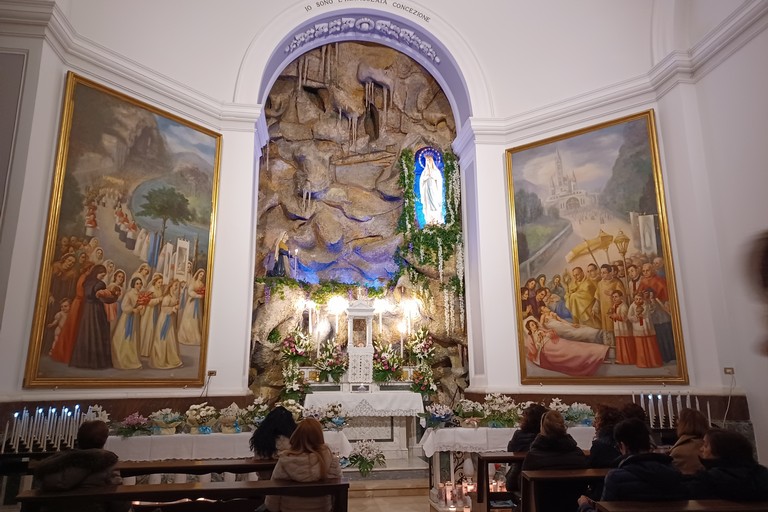 Madonna di Lourdes