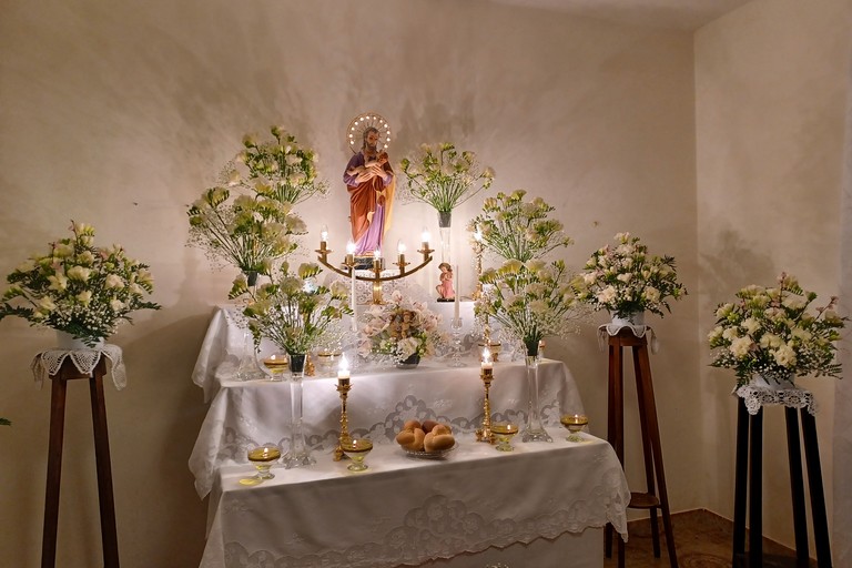 Altarino famiglia Martinucci. <span>Foto Gianluca Battista</span>