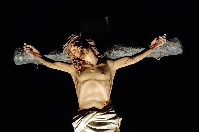 Crocifisso. <span>Foto Gianluca Battista</span>