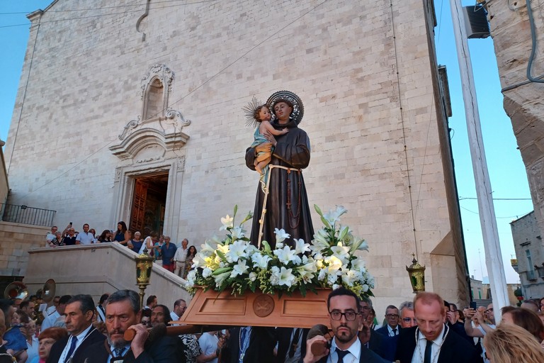 Processione Sant'Antonio di Padova. <span>Foto Gianluca Battista</span>