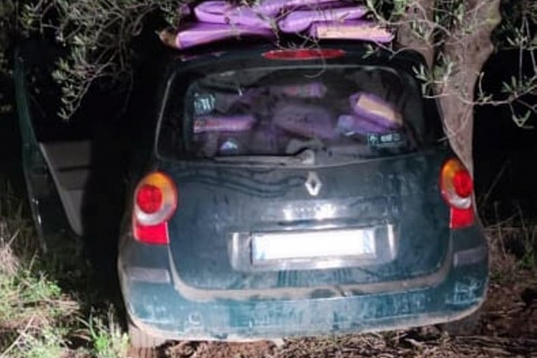 L'auto e la refurtiva recuperati dalle Guardie Campestri