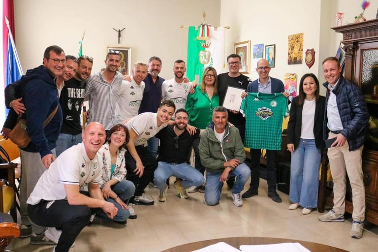 Il Giovinazzo C5 ricevuto a Palazzo di Città