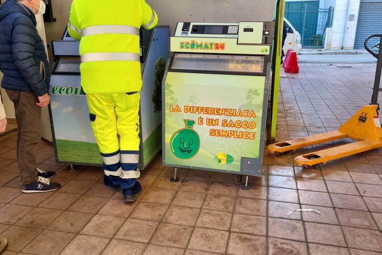 Distributore buste