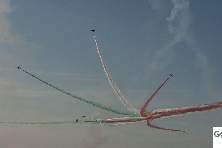 Frecce Tricolori su Giovinazzo. <span>Foto Giuseppe Palmiotto </span>