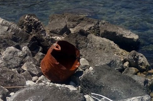 Fusto arrugginito a Levante