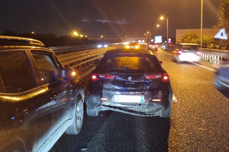 L'incidente stradale avvenuto sulla strada statale 16 bis